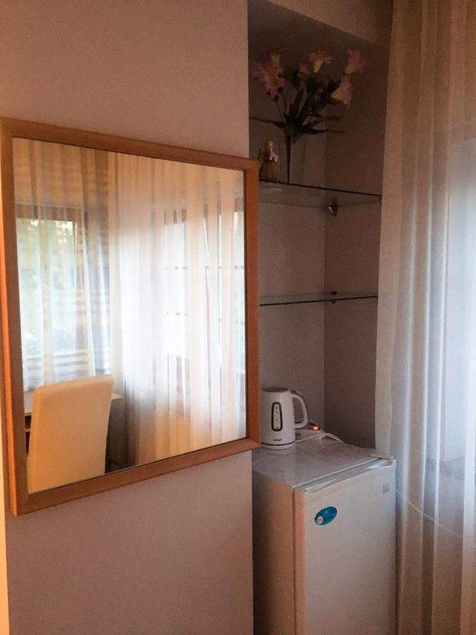 Room In Guest Room - Valensija - Large Suite Jūrkalne Exteriör bild